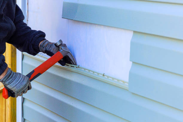 Reliable Siding Repair contractor in Edinboro, PA by Creative Siding